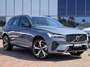 Volvo  XC60 Ultimate, B6 AWD mild hybrid, Petrol, Dark