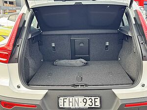 Volvo  XC40 Ultimate, B4 Mild Hybrid, Petrol, Bright