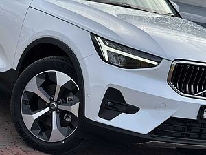 Volvo  XC40 Ultimate, B4 Mild Hybrid, Petrol, Bright