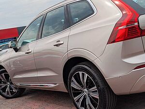 Volvo  XC60 Ultimate, B5 Mild Hybrid, Petrol, Bright