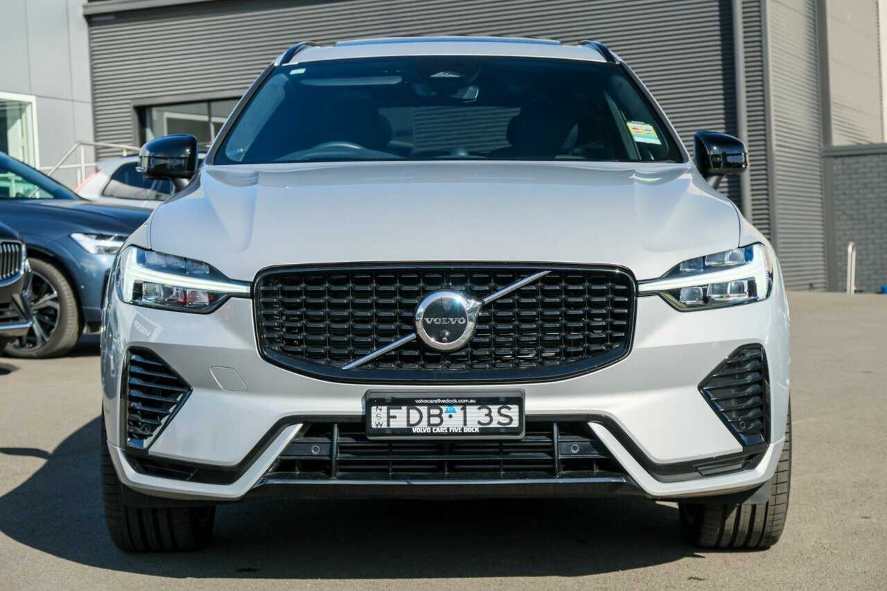 Volvo  UZ Recharge Ultimate T8 AWD Plug-In Hybrid