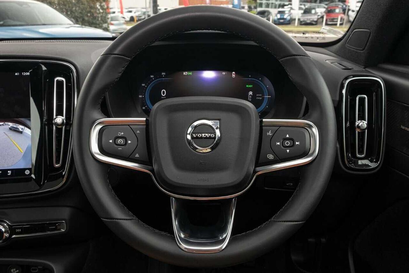 Volvo  C40 Recharge Ultimate, Twin Motor, Electric