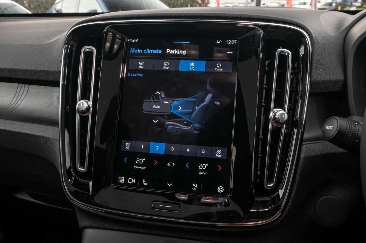 Volvo  C40 Recharge Ultimate, Twin Motor, Electric