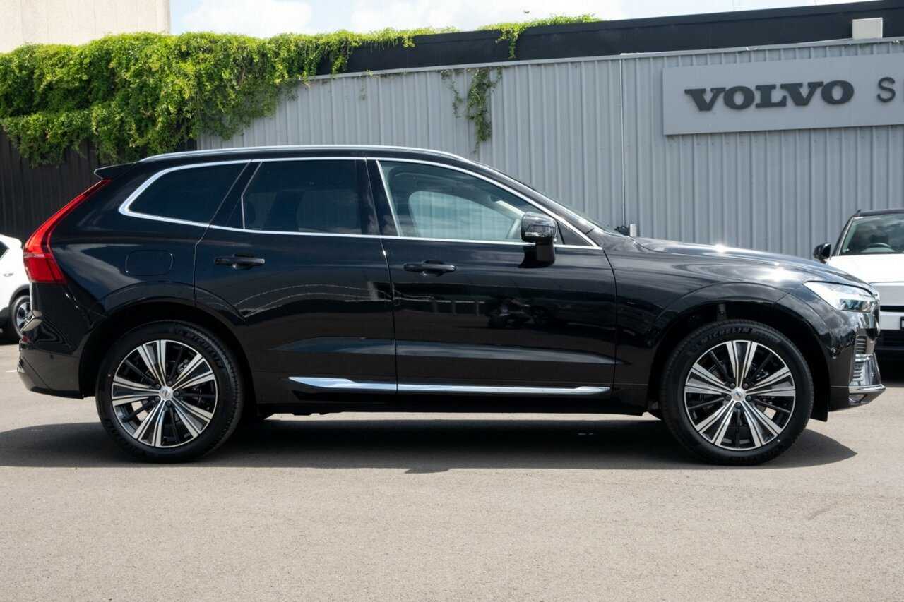 Volvo  XC60 Ultimate, B5 Mild Hybrid, Petrol, Bright