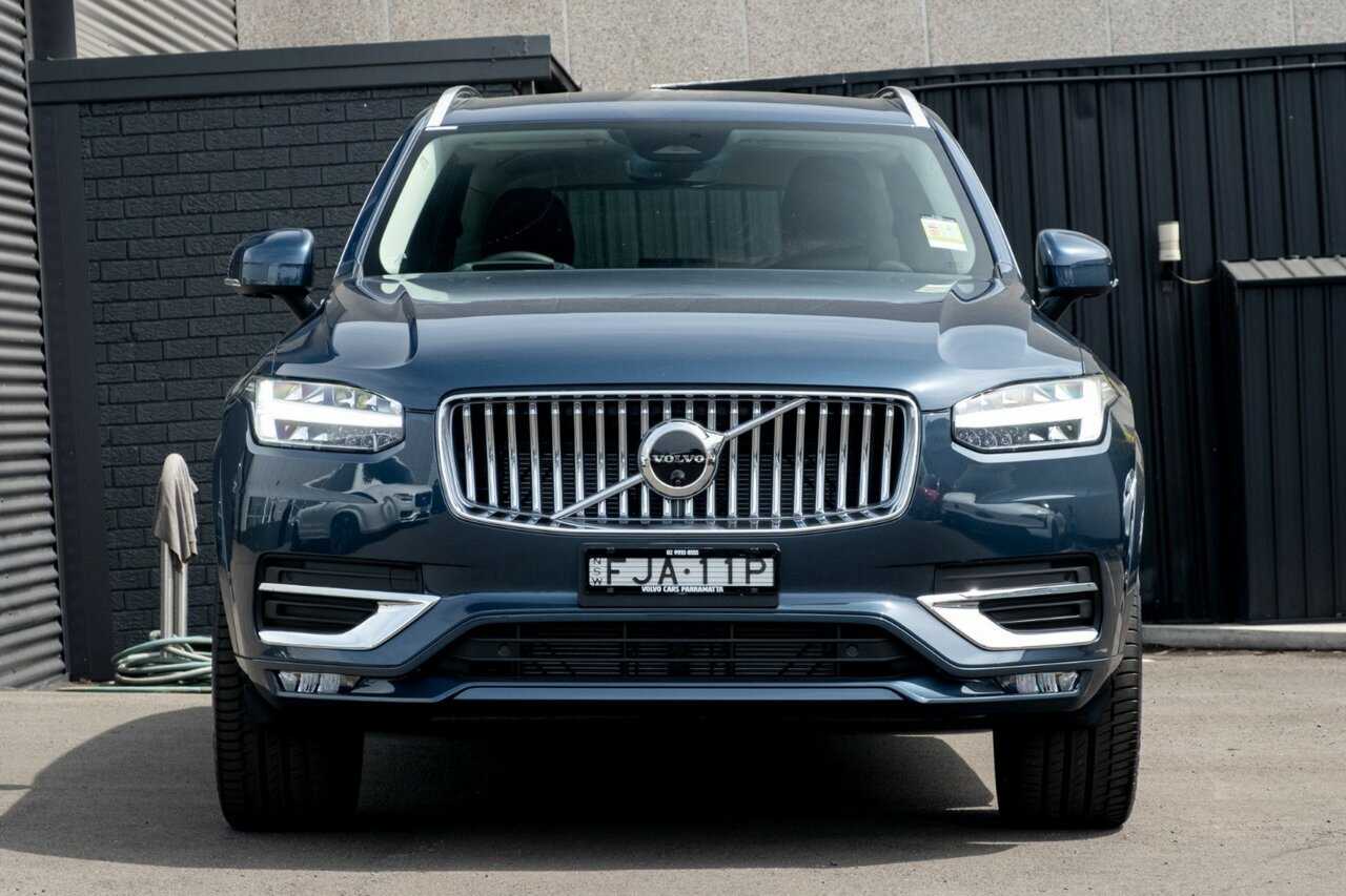 Volvo  XC90 Ultimate, B5 AWD Mild hybrid, Petrol, Bright, 7 Seats