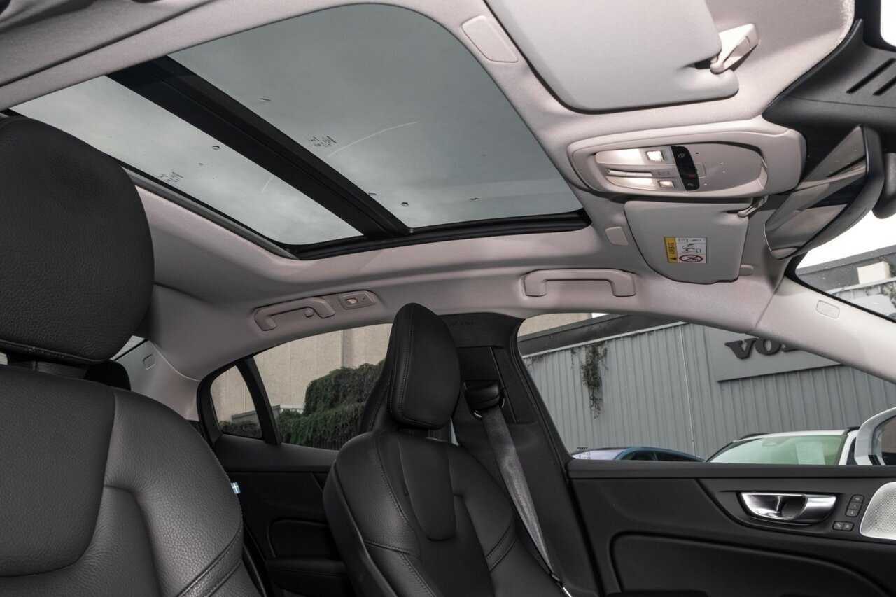Volvo  (No Series) Ultimate B5 Bright Mhev