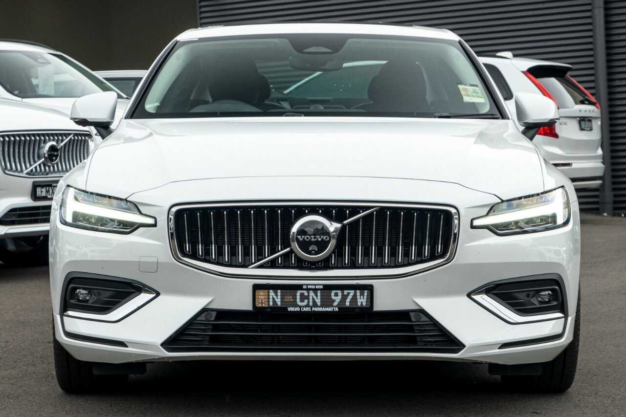 Volvo  (No Series) Ultimate B5 Bright Mhev