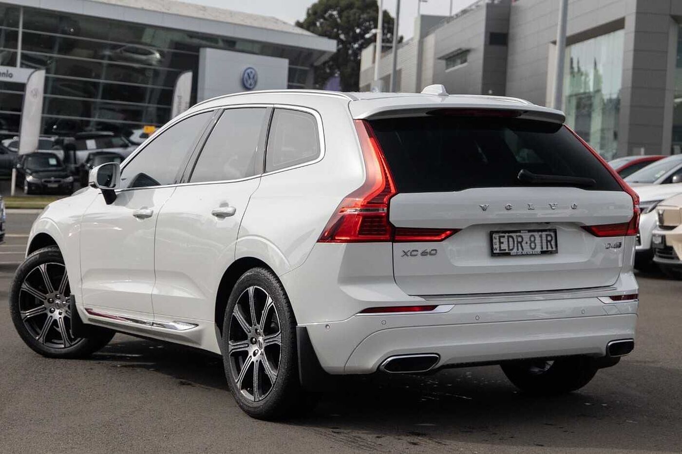 Volvo  UZ D4