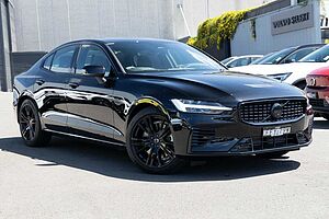 Volvo  (No Series) Recharge Black Edition Ultimate