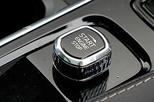 Volvo  L Series MY24 Ultimate B6 Geartronic AWD Bright