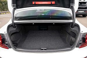 Volvo  (No Series) Ultimate B5 Bright Mhev