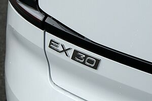 Volvo  (No Series) Single Motor Extended Range Ultra