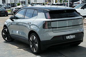 Volvo  (No Series) Twin Motor Performance Ultra
