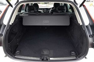 Volvo  UZ D4