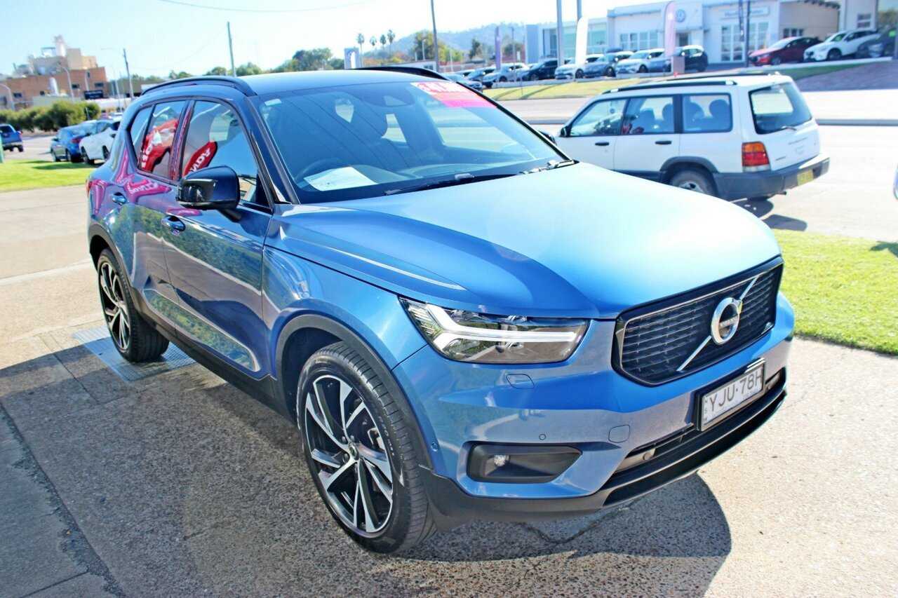 Volvo  XC40 T5 R-Design AWD