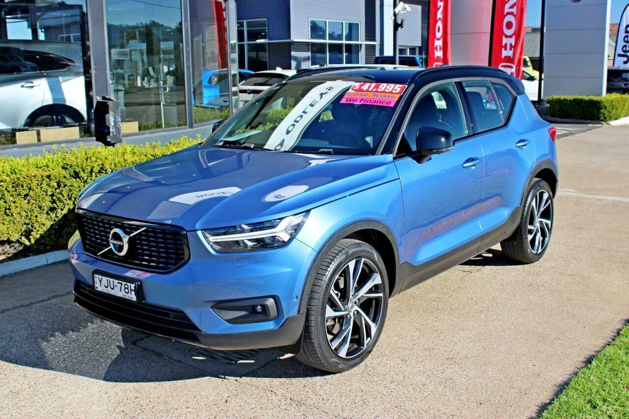 Volvo  XC40 T5 R-Design AWD