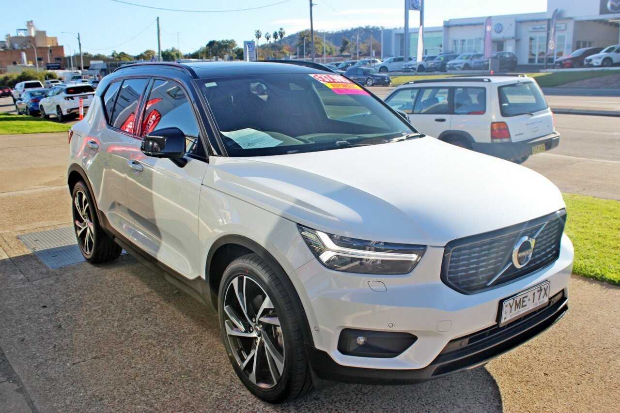 Volvo  XC40 T5 R-Design AWD