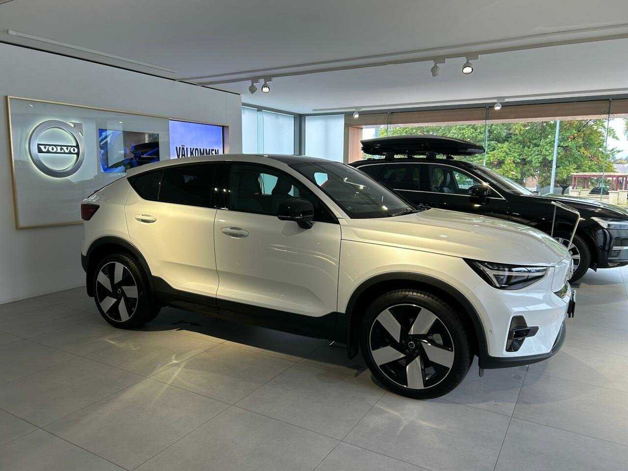 Volvo  C40 Recharge Ultimate, Twin Motor, Electric