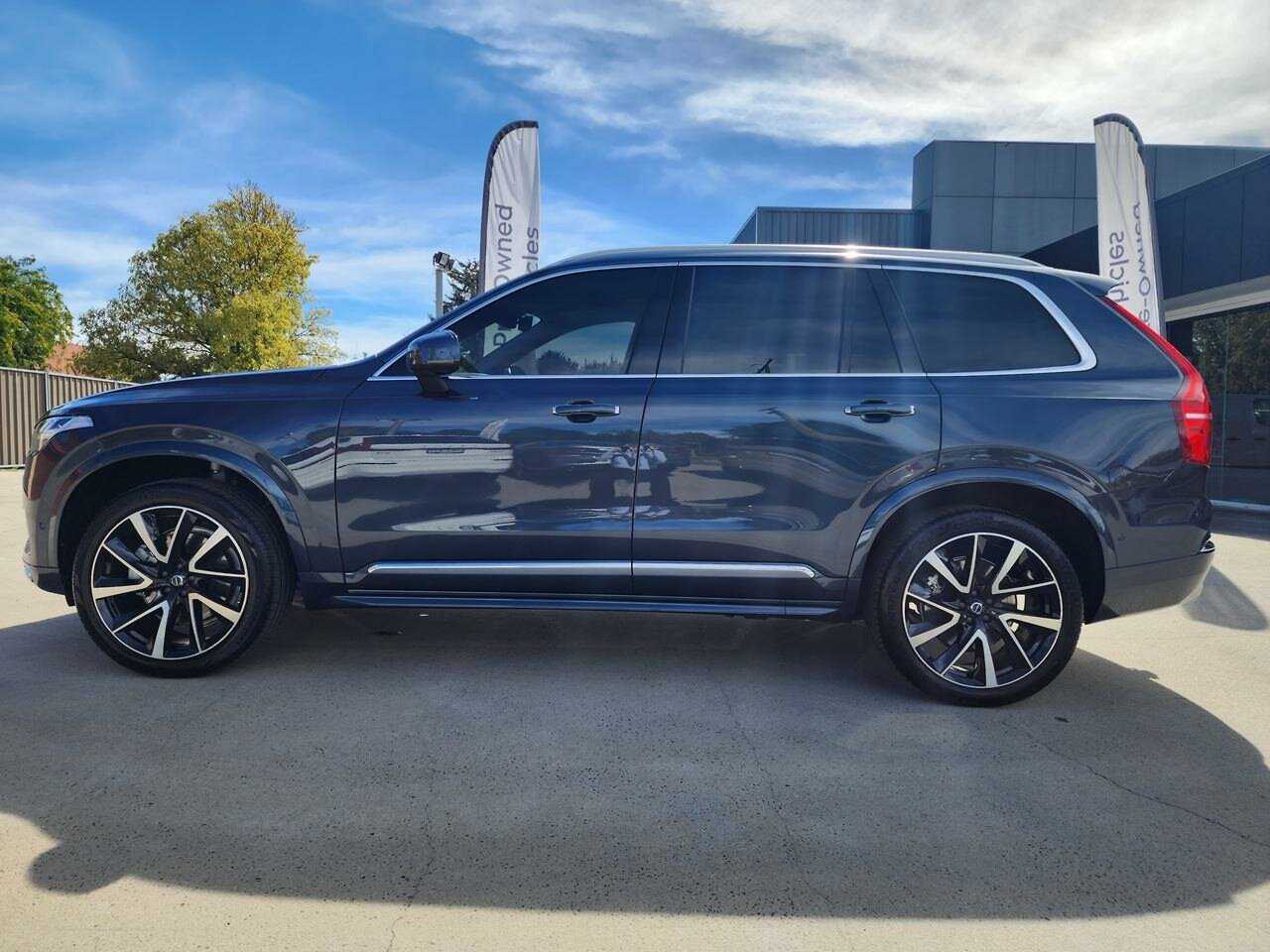 Volvo  XC90 Inscription, B6 AWD mild hybrid, 7 Seats