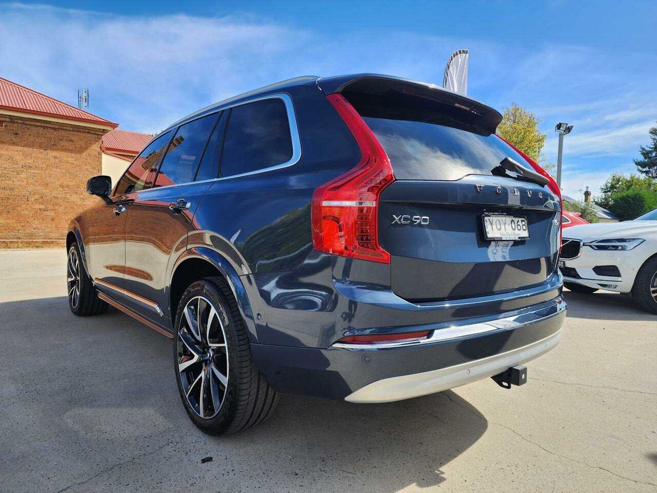 Volvo  XC90 Inscription, B6 AWD mild hybrid, 7 Seats