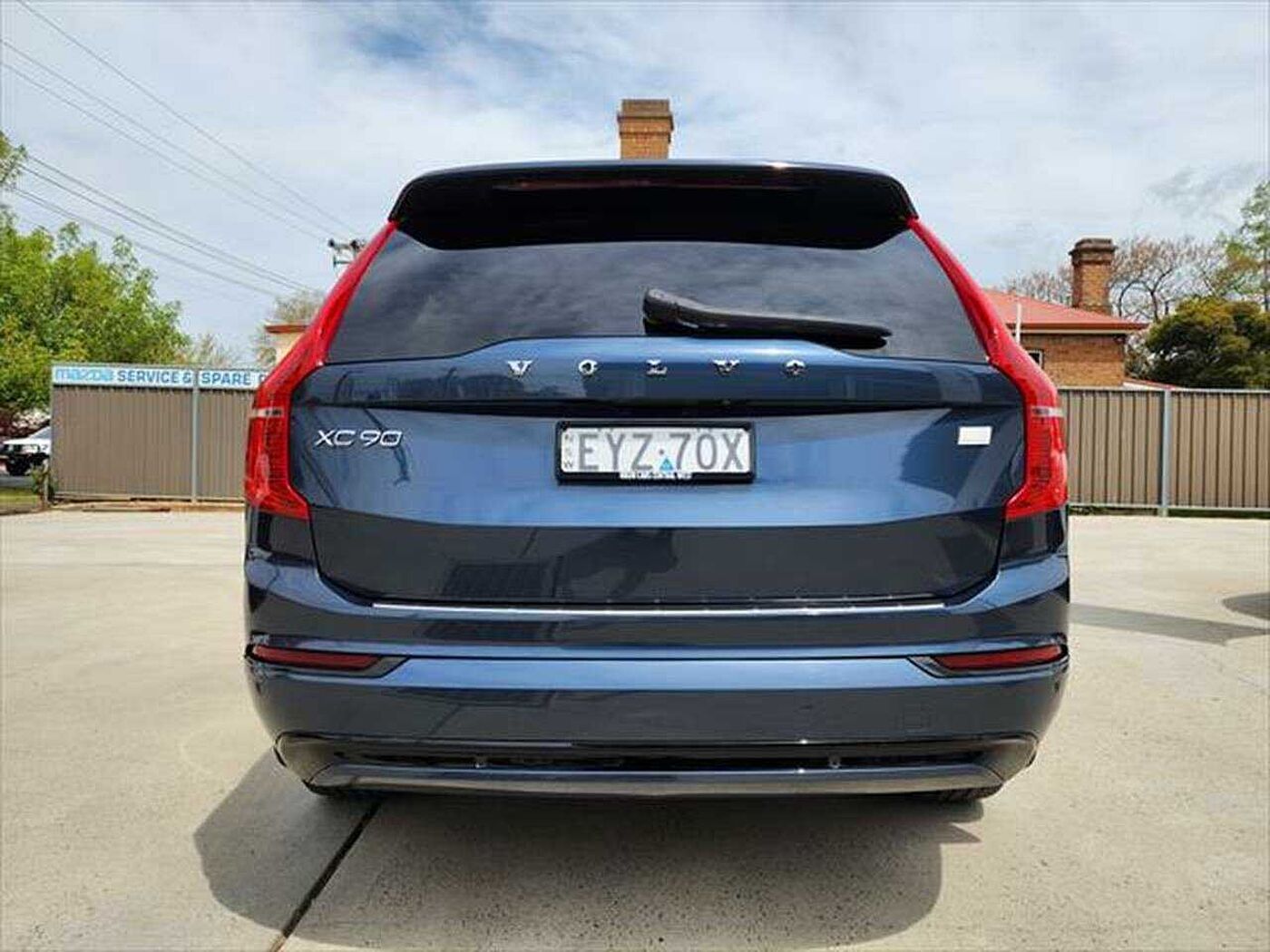 Volvo  XC90 Recharge Ultimate, T8 AWD plug-in hybrid, Electric/Petrol, Dark, 7 Seats