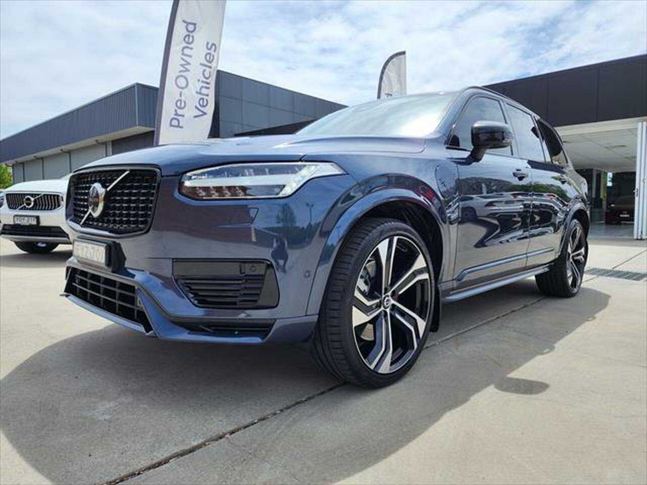 Volvo  XC90 Recharge Ultimate, T8 AWD plug-in hybrid, Electric/Petrol, Dark, 7 Seats