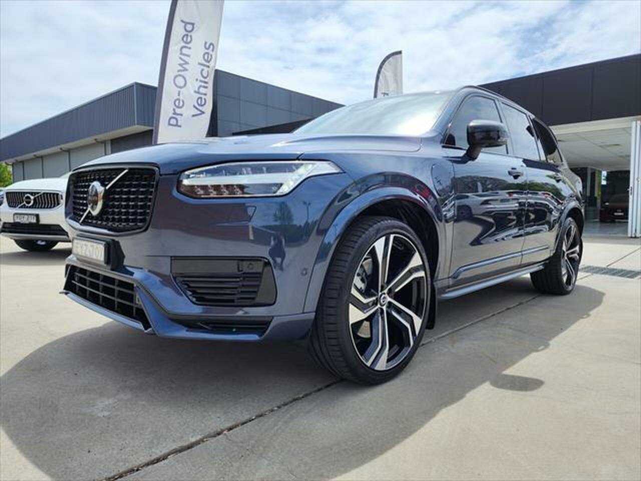 Volvo  XC90 Recharge Ultimate, T8 Plug-In Hybrid, Electric/Petrol, Dark, 7 Seats