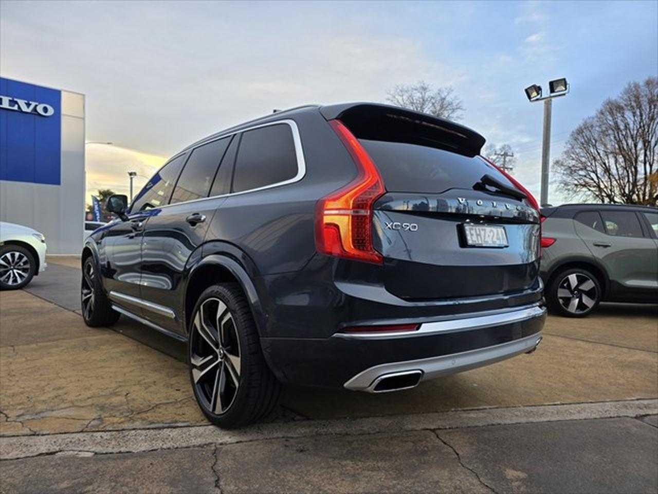 Volvo  XC90 Inscription, T6 AWD (235 kW), Seven individual seats