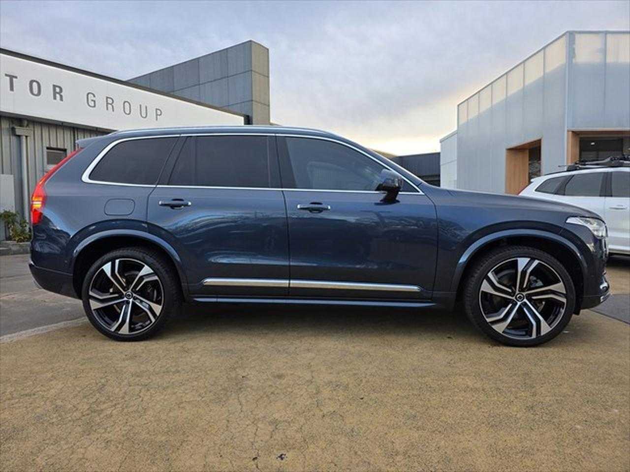 Volvo  XC90 Inscription, T6 AWD (235 kW), Seven individual seats