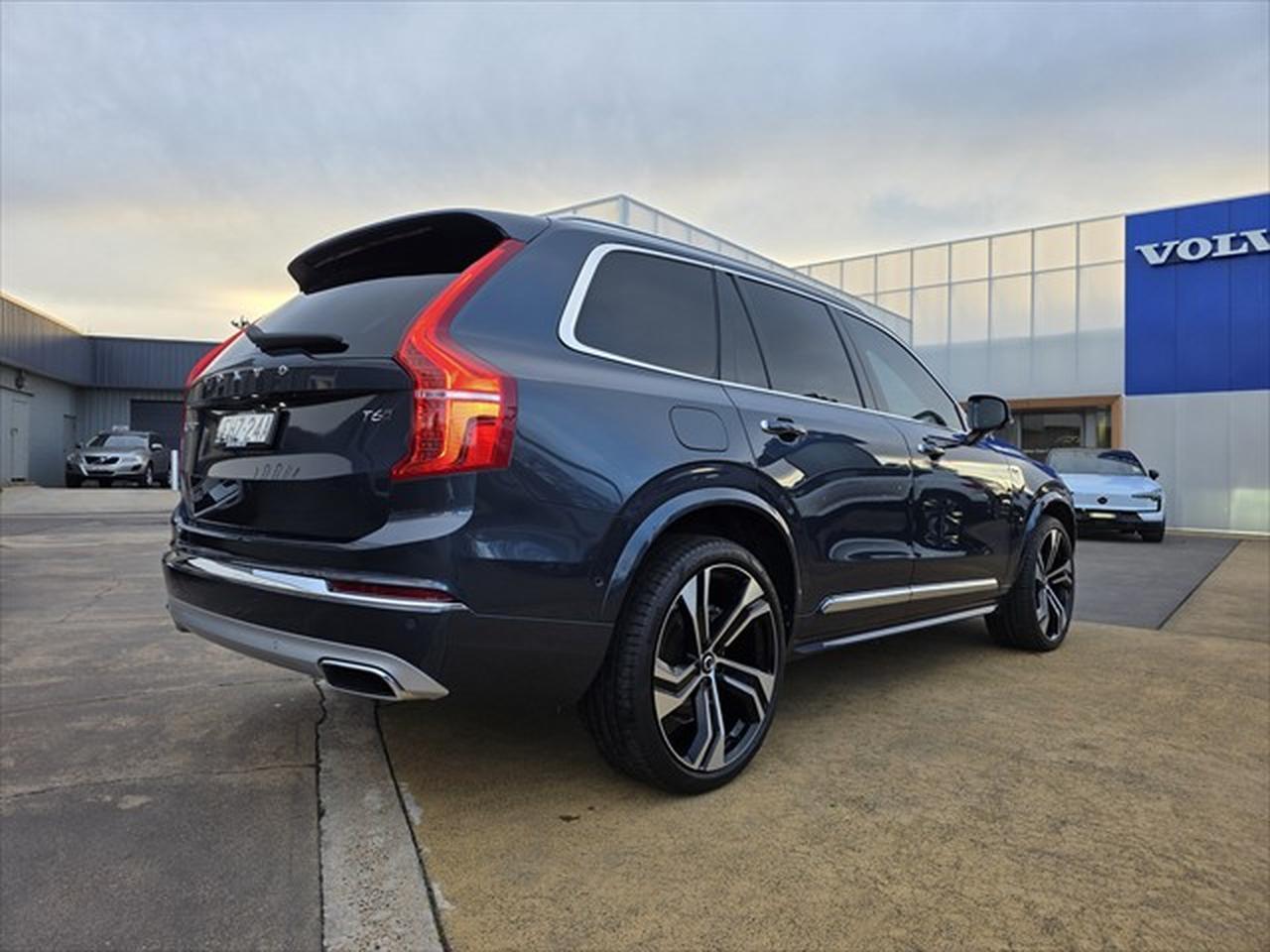 Volvo  XC90 Inscription, T6 AWD (235 kW), Seven individual seats