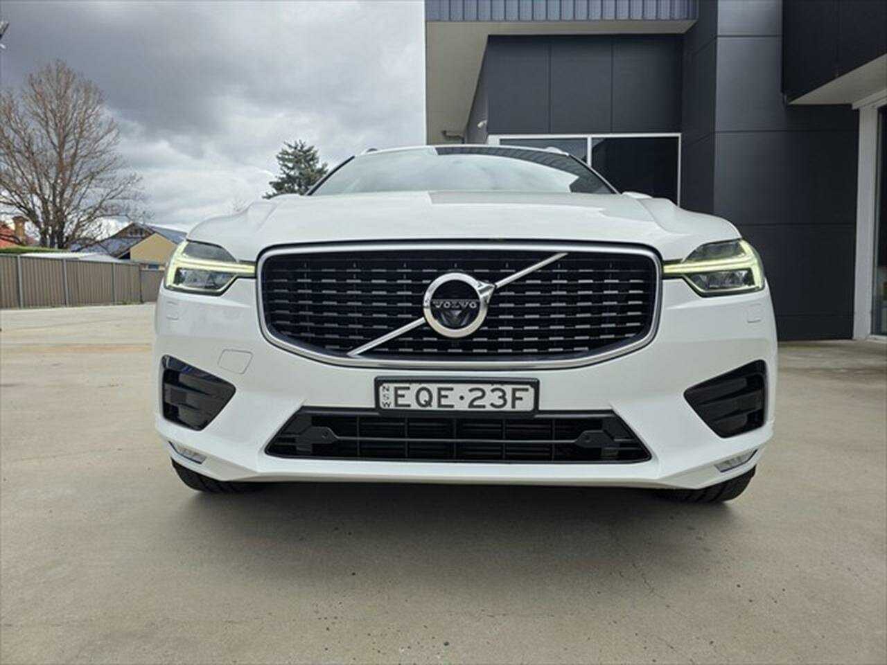 Volvo  XC60 D5 R-Design