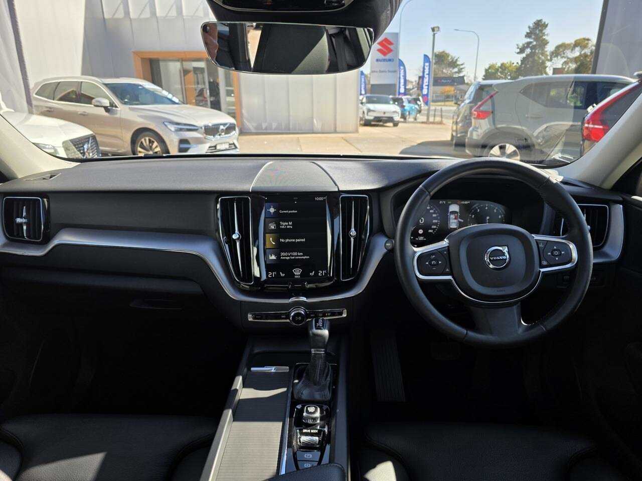Volvo  XC60 T5 Momentum