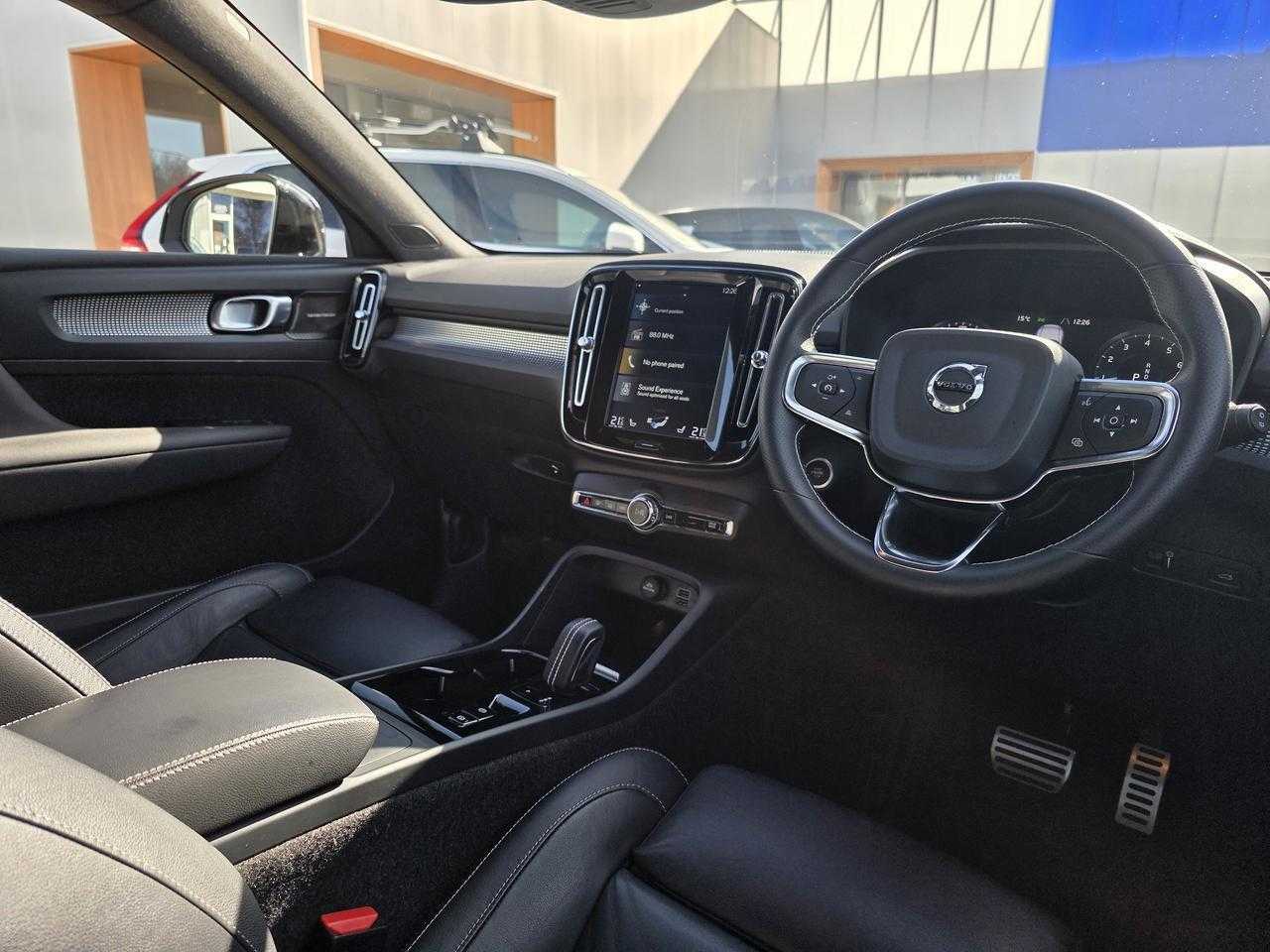 Volvo  XC40 R-Design, T5 Petrol AWD (185 kW)