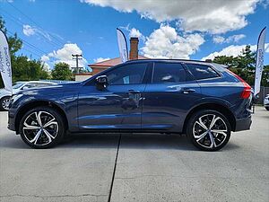 Volvo  XC60 Recharge R-Design, T8 AWD plug-in hybrid