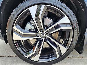 Volvo  XC90 Recharge Ultimate, T8 AWD plug-in hybrid, Electric/Petrol, Dark, 7 Seats