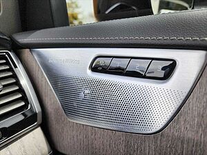 Volvo  XC90 Recharge Ultimate, T8 AWD plug-in hybrid, Electric/Petrol, Dark, 7 Seats