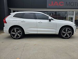 Volvo  XC60 D5 R-Design