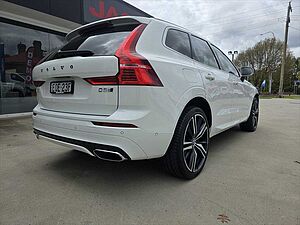 Volvo  XC60 D5 R-Design