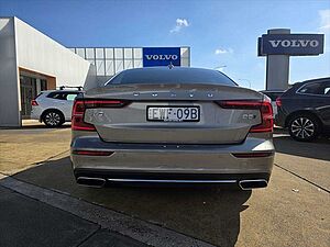 Volvo  S60 Inscription, B5 AWD mild hybrid