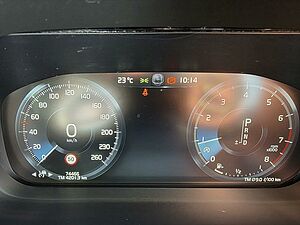 Volvo  XC60 T6 R-Design