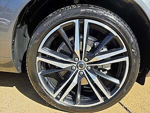 Volvo  XC60 T6 R-Design