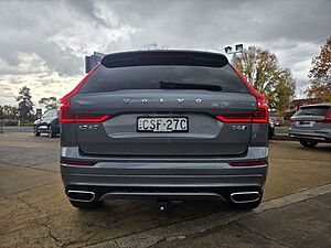 Volvo  XC60 T6 R-Design