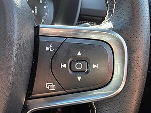 Volvo  XC40 R-Design, T5 Petrol AWD (185 kW)