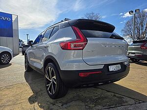 Volvo  XC40 R-Design, T5 Petrol AWD (185 kW)