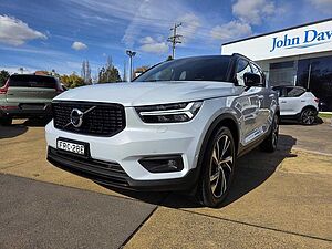 Volvo  XC40 R-Design, T5 Petrol AWD (185 kW)