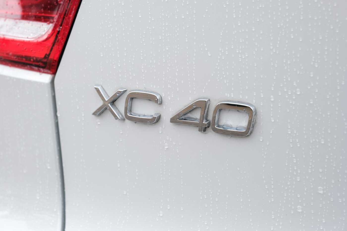 Volvo  XC40 R-Design, T5 AWD automatic