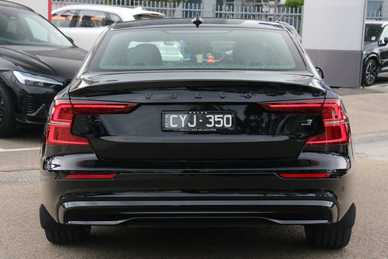 Volvo  S60 Recharge Black Edition Plus, T8 eAWD Plug-in hybrid, Electric/Petrol