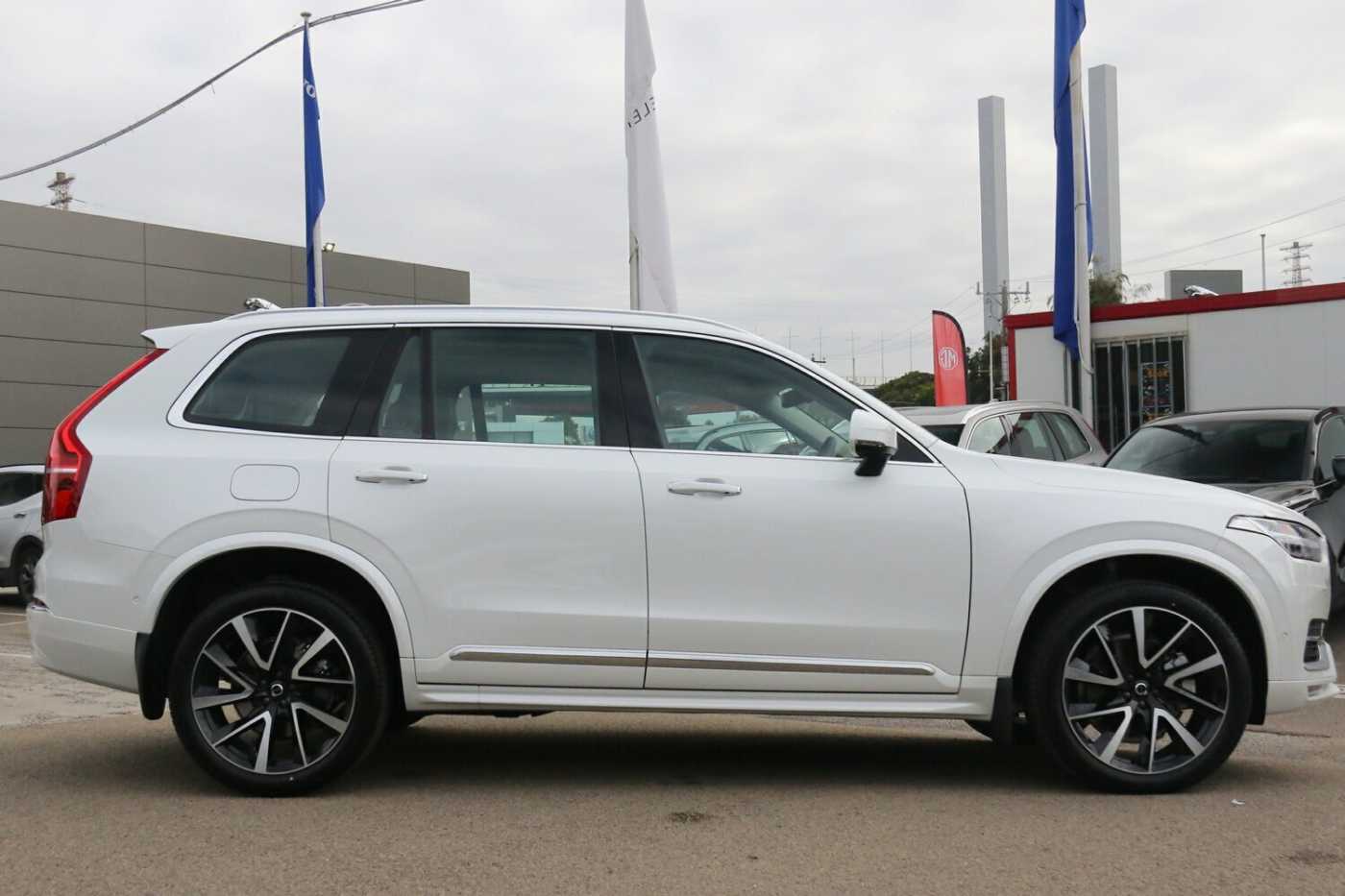 Volvo  XC90 Ultimate, B6 Mild Hybrid, Petrol, Bright, 7 Seats