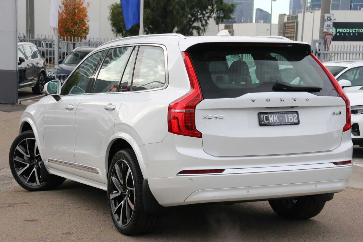 Volvo  XC90 Ultimate, B6 Mild Hybrid, Petrol, Bright, 7 Seats