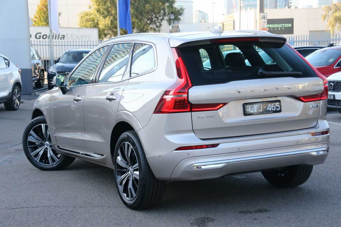 Volvo  XC60 Ultimate, B5 Mild Hybrid, Petrol, Bright